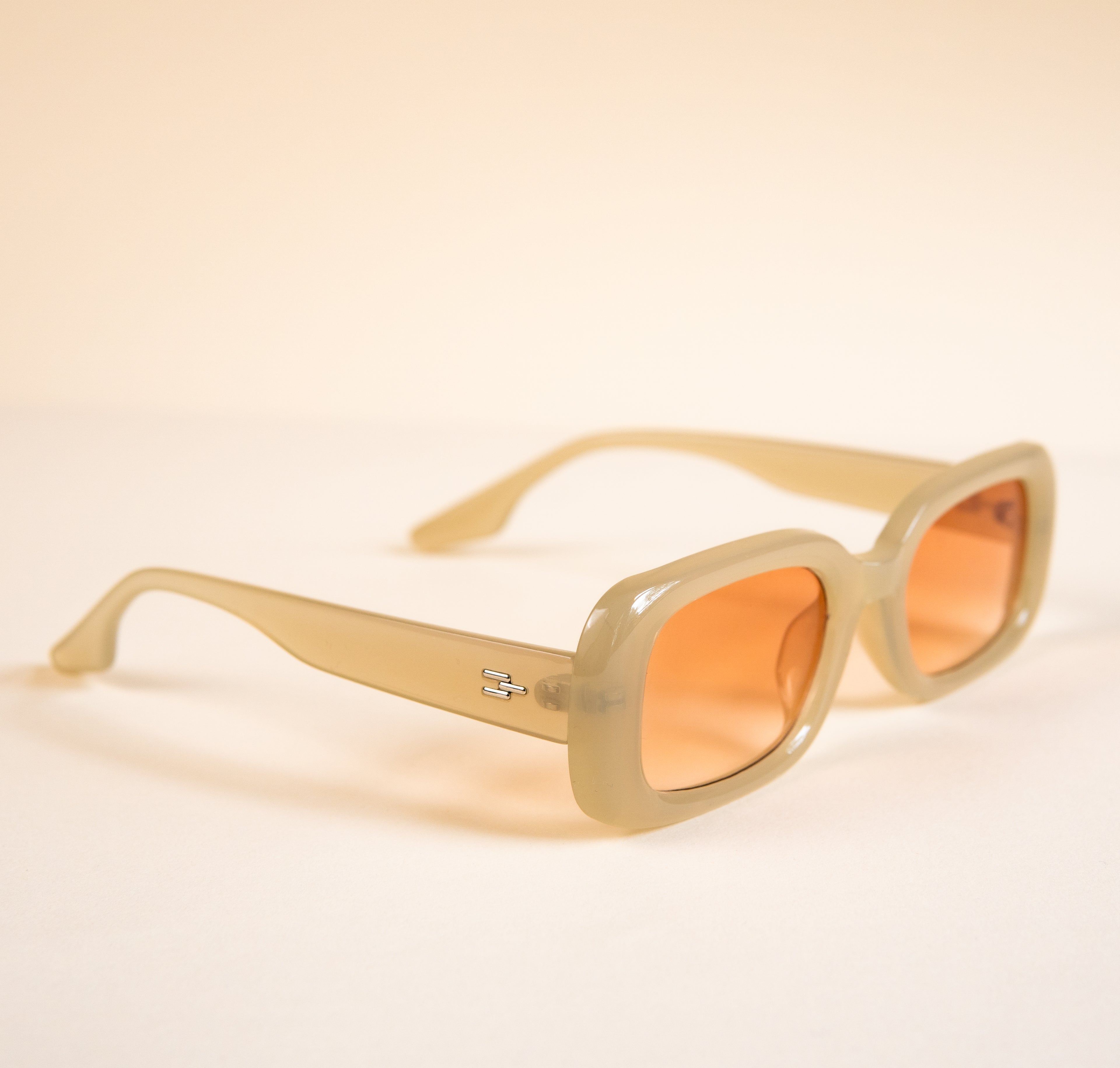 Beige Sunglasses With Gradient Orange Lenses